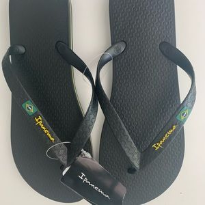 NWT Black Ipanema Men’s Classic Brazil II